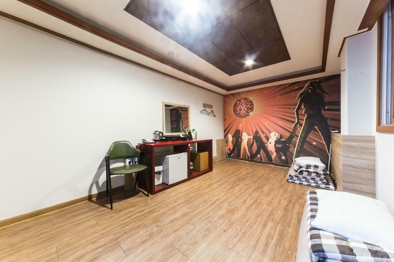 Hotel Pocheon Royal Exterior foto